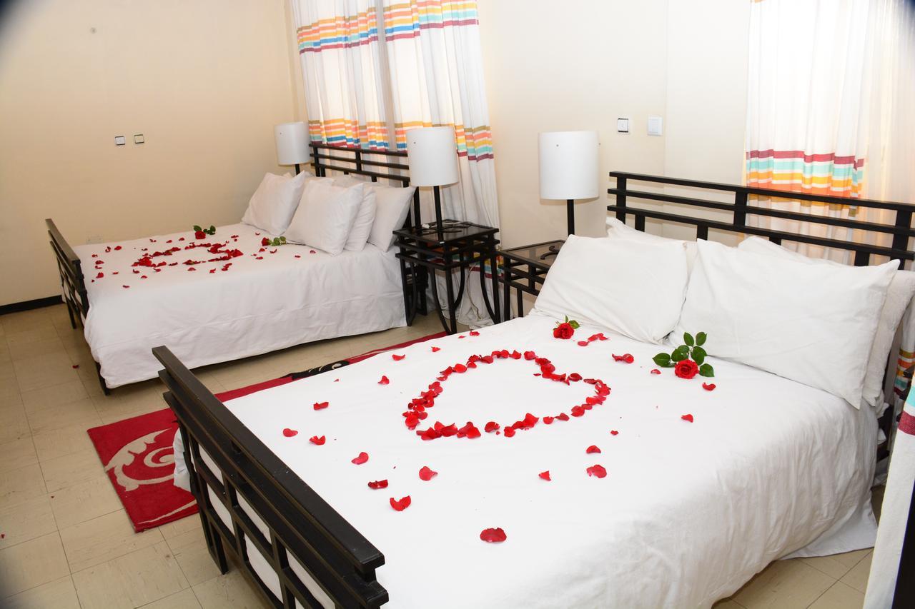 The Hive Guest House Addis Abeba Buitenkant foto